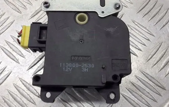 Suzuki Swift I A/C air flow flap actuator/motor 113800-2530