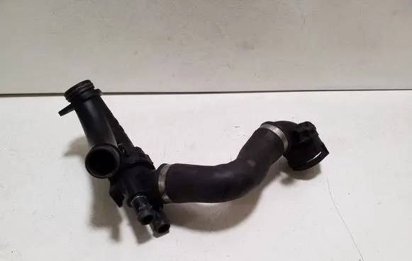 Land Rover Discovery Sport Engine coolant pipe/hose G4D38A512CB GJ328286AB