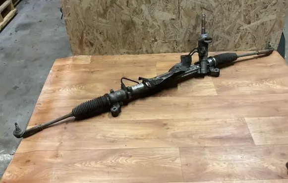 Ford Focus Steering rack 5M513200