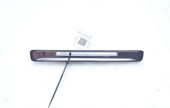 Radio/GPS head unit trim