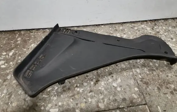 BMW 6 F06 Gran coupe Wiper trim 51717226978