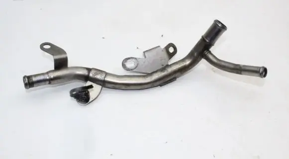 Nissan X-Trail T32 Engine coolant pipe/hose