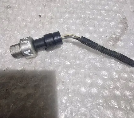 Renault Espace - Grand espace IV Air conditioning (A/C) pressure sensor 417506