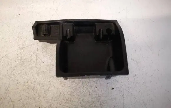 Mercedes-Benz E W211 Car ashtray A2118100028