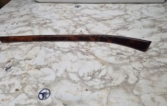 BMW 5 E39 Front door trim bar 8200711