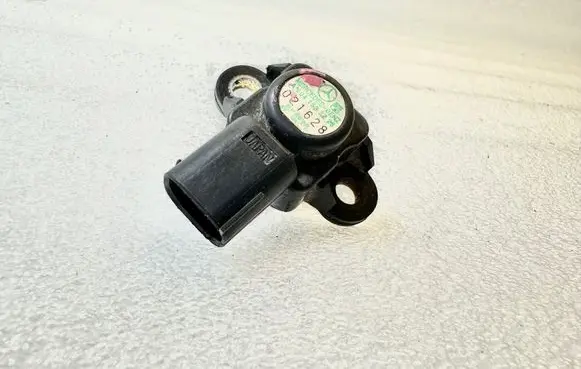 Mercedes-Benz CLK A209 C209 Fuel level sensor A0041532228 021628