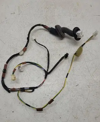 Toyota Prius (XW20) Rear door wiring loom