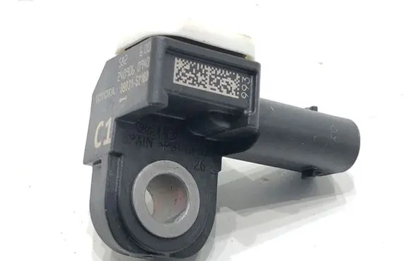 Lexus LBX Airbag deployment crash/impact sensor 8983152160