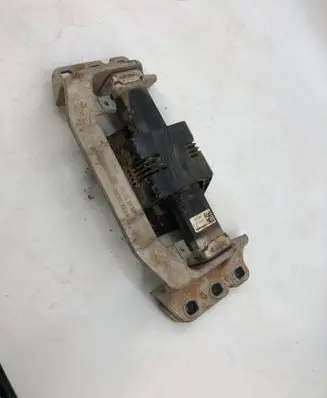 Mercedes-Benz GLC C254 Gearbox mount A2542401300