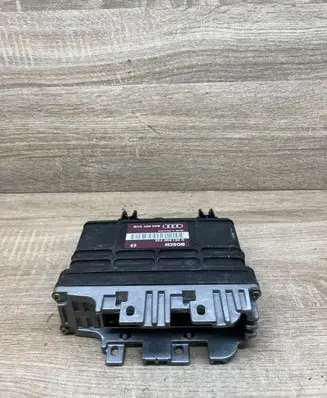 Audi 80 90 S2 B4 Engine control unit/module 8A0907311B 0261200735