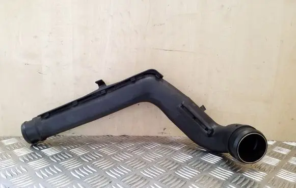 Volkswagen Golf IV Intercooler hose/pipe 074199207M