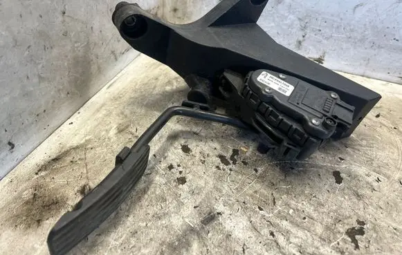 Jaguar S-Type Accelerator throttle pedal 2R839F836A