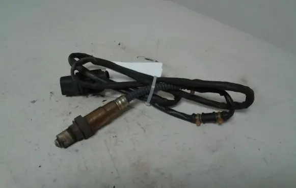 Audi A4 S4 B7 8E 8H Lambda probe sensor 06E906265