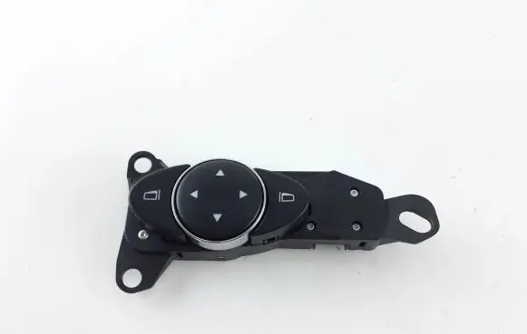 Wing mirror switch