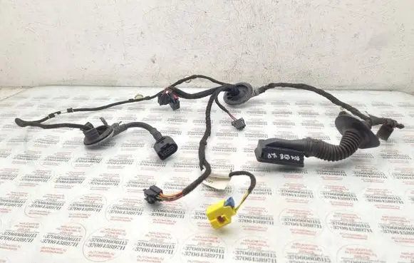Audi A4 S4 B8 8K Front door wiring loom 8K0971029