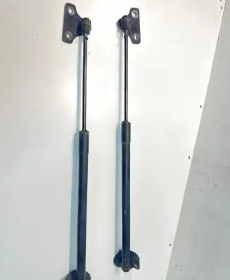 Ford Focus Tailgate/trunk strut/damper BM51N406A10AD