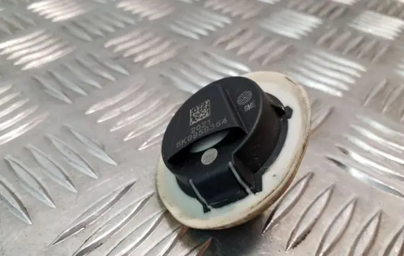 Skoda Yeti (5L) Airbag deployment crash/impact sensor 5K0959354