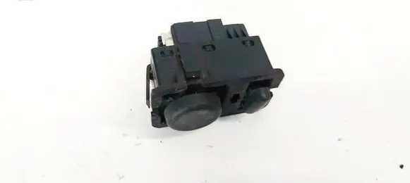 Peugeot 406 Wing mirror switch 