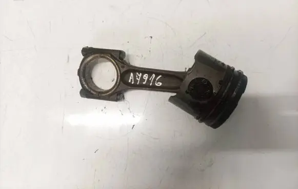 Peugeot 307 Piston with connecting rod