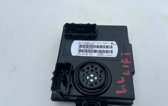 Jeep Cherokee Tailgate/trunk control unit/module 68366423AC T2897C0583