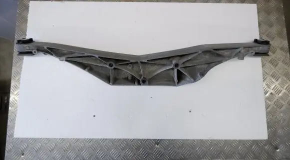 BMW X1 F48 F49 Rear differential/diff mount bracket 6852896