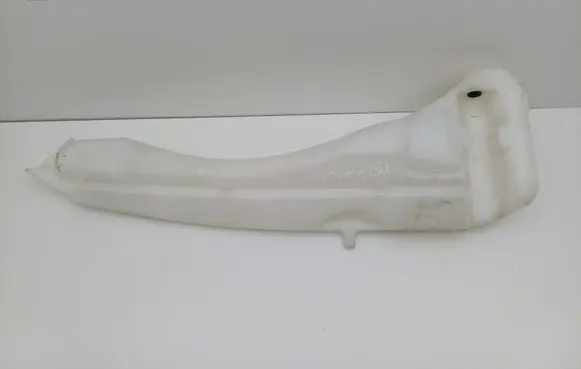 Renault Megane I Windshield washer fluid reservoir/tank 7701699928
