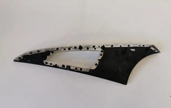 Audi A6 S6 C7 4G Front door trim bar 4G0867410