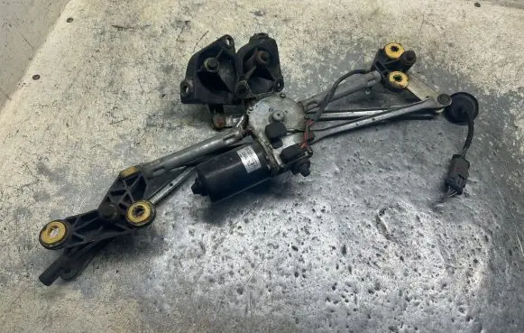 Chrysler Voyager Front wiper linkage and motor 24002763