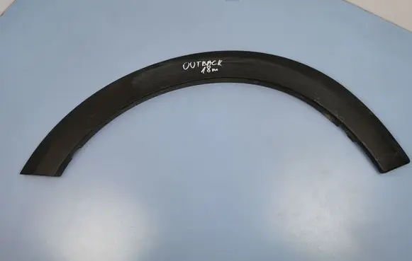 Subaru Outback (BS) Front arch trim E2017AL004