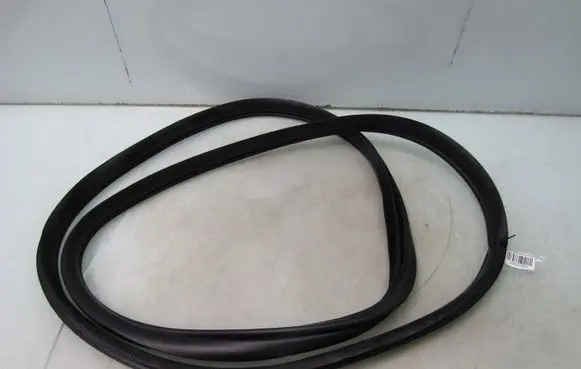 Mazda 3 Front door rubber seal 
