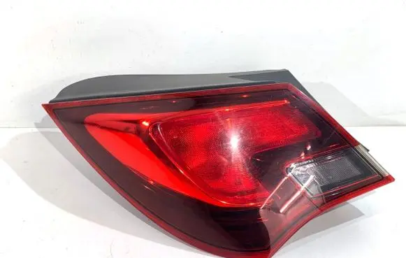 Opel Astra J Rear/tail lights 13173381XT