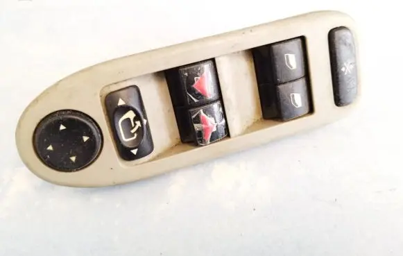 Citroen C5 Electric window control switch 96332289zw 53269704