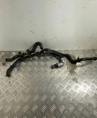 Volkswagen Touareg II Engine coolant pipe/hose 7P6121156E 1J0121087D 7P0122291E
