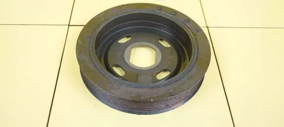 Mercedes-Benz Vito Viano W447 Timing belt tensioner pulley 622951