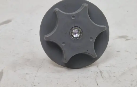 Nissan Qashqai Spare wheel bolt 