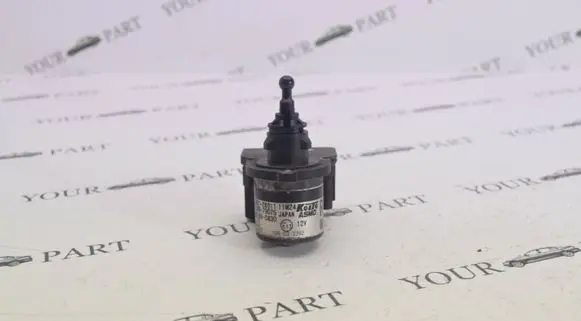 Lexus RX 450H Headlight level adjustment motor 8566128011