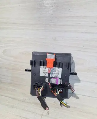 Audi A6 S6 C6 4F Comfort/convenience module 4F0907279 4F0910279D F005V00562