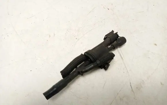 Mercedes-Benz C W204 Turbo solenoid valve A0025407097