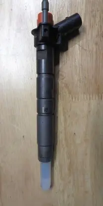 BMW X5 E70 Fuel injector 0445118001