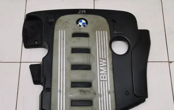 BMW 5 E60 E61 Engine cover (trim) 7788908 1114778890808