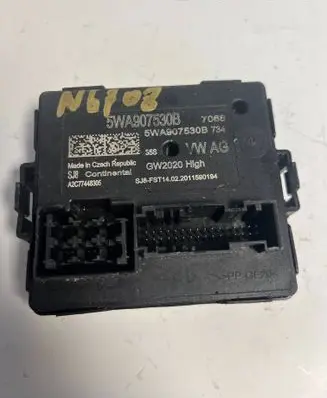 Volkswagen Polo VI Gateway control module 5WA907530B A2C77448305