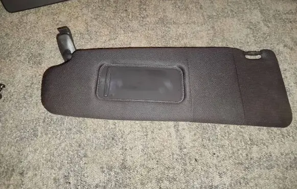Audi TT Mk1 Sun visor 8D0972643