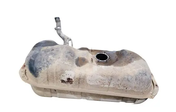 Mitsubishi L200 Fuel tank 