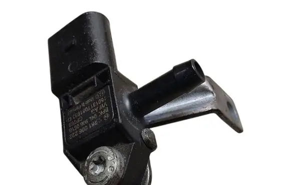 Audi A3 S3 8V Exhaust gas pressure sensor 04L906051B 0281006222 04L145049E