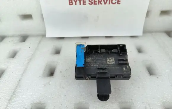 Audi Q7 4M Door control unit/module 4M0959592E