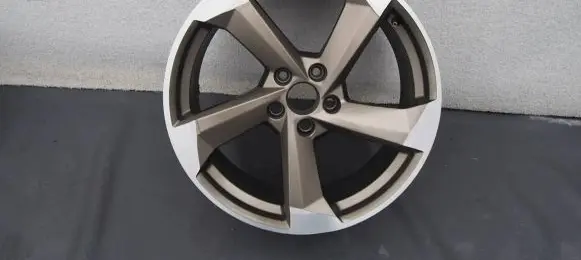 Audi TT TTS RS Mk3 8S R19 alloy rim 8S0601025AJ
