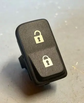 Volvo V50 Central locking switch button 0565832