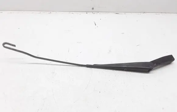 Front wiper blade arm