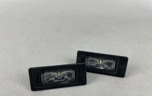 Volkswagen ID.4 Number plate light 5NA943021