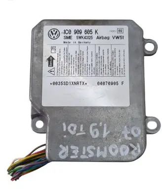 Skoda Roomster (5J) Airbag control unit/module 1C0909605K 5WK43125